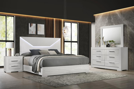 Ives 5-piece Eastern King Bedroom Set White High Gloss 224941KE-S5