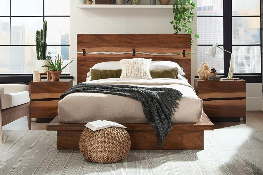 Winslow Wood Queen Panel Bed Smokey Walnut and Coffee Bean 223250Q