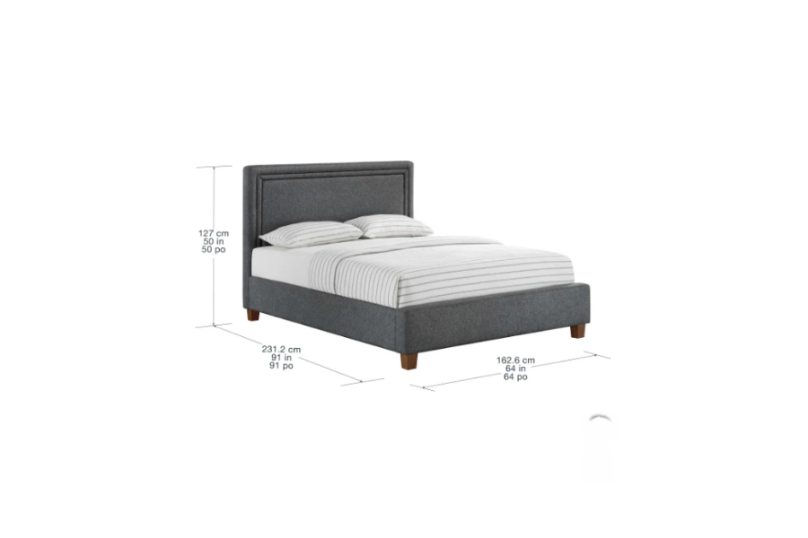 Raven’s Point Upholstered Bed