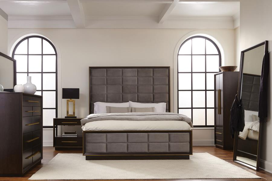 Cama con paneles estilo Eastern King de 77 pulgadas Durango, color pimienta ahumada 223261KE 