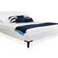 Cama Queen con plataforma tapizada Alice