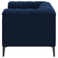 Sillón capitoné con brazos tipo smoking tapizado en color azul 509213 